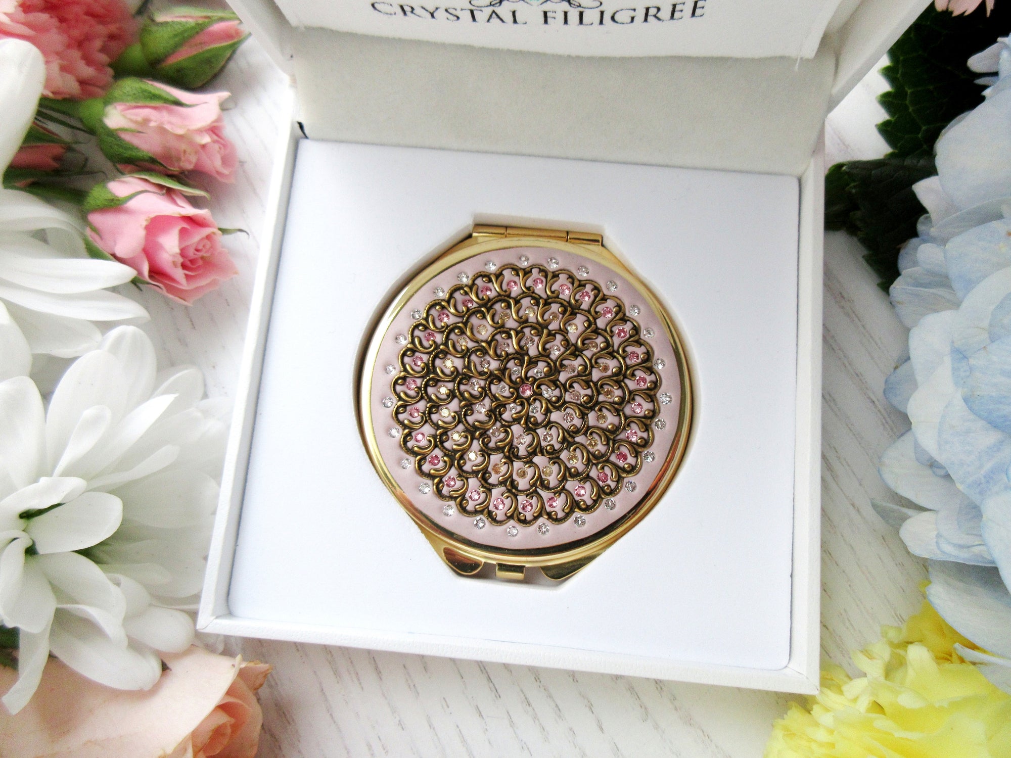 Crystalized Gold Compact Mirror