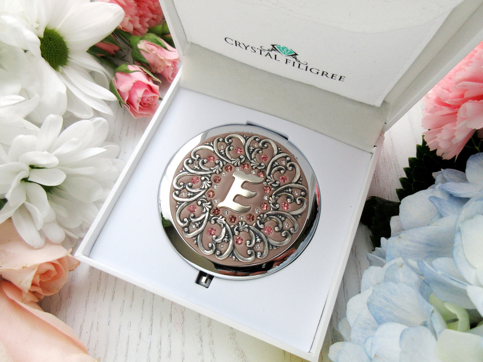 Personalized Compact Mirror