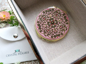 Vintage Gold Classic Compact Mirror